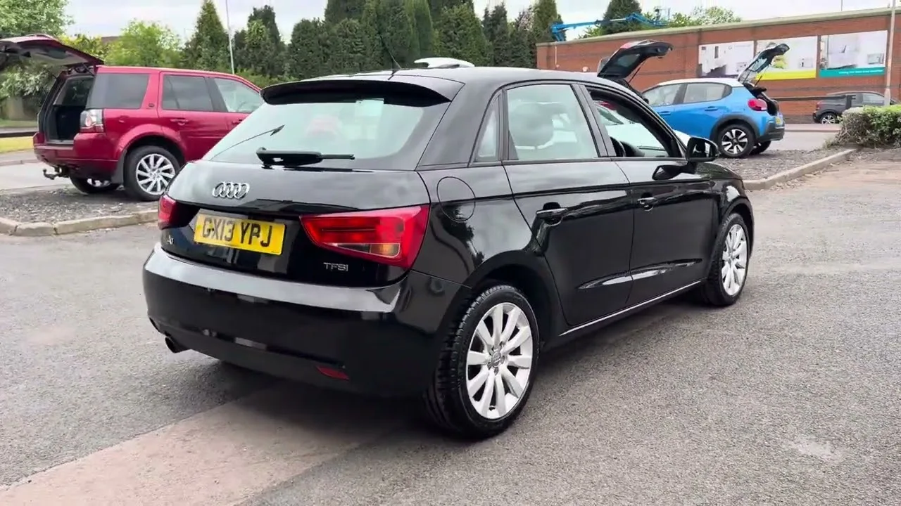 GX13 – Audi A1