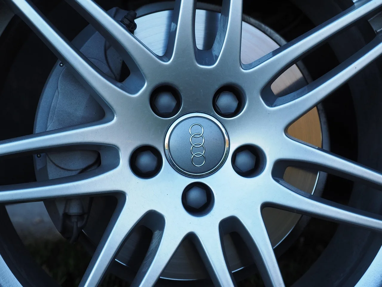 Pression pneu Audi Q3 : Tableau par dimension + motorisation