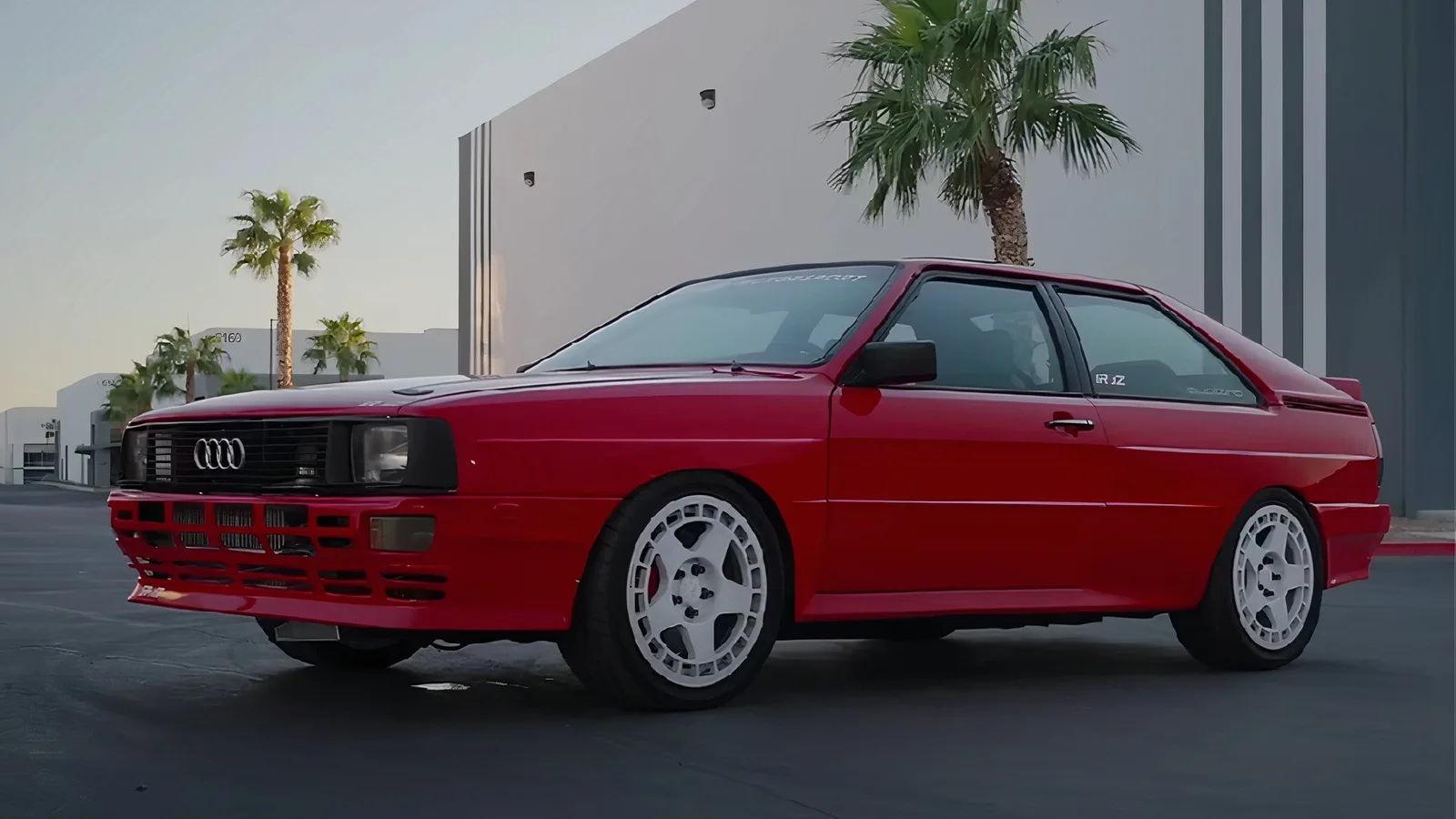 L’Audi Quattro avec 900 chevaux est un classique de rêve Restomod