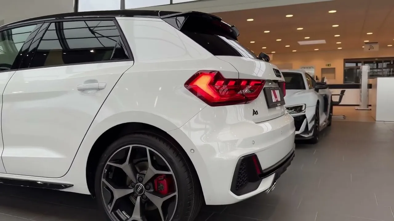 Détails extérieurs et intérieurs de l’AUDI A1 Sportback 2024