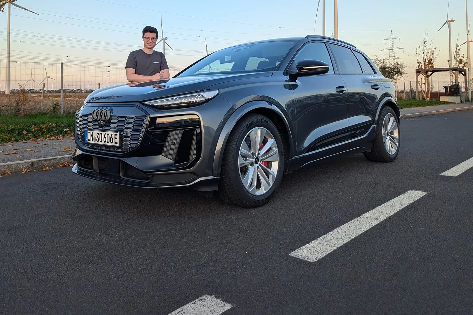 Les bonnes choses arrivent à ceux qui attendent : premier trajet avec l’Audi SQ6 e-tron