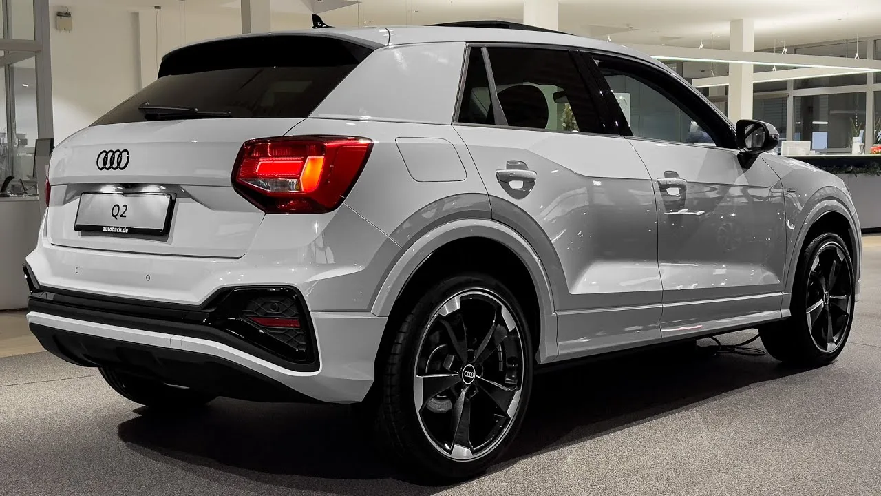 Audi Q2 S line 2024 – Détails intérieurs et extérieurs