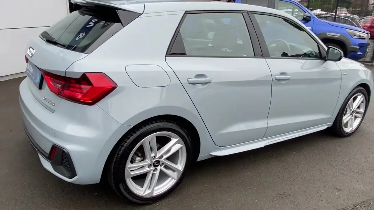 2022 AUDI A1 1.0 TFSI 30 S LIGNE SPORTBACK 5DR Manuel d’essence