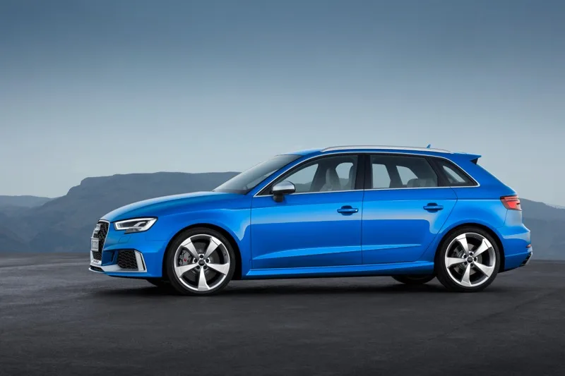 Audi RS3 Sportback 2017 : 400 ch !