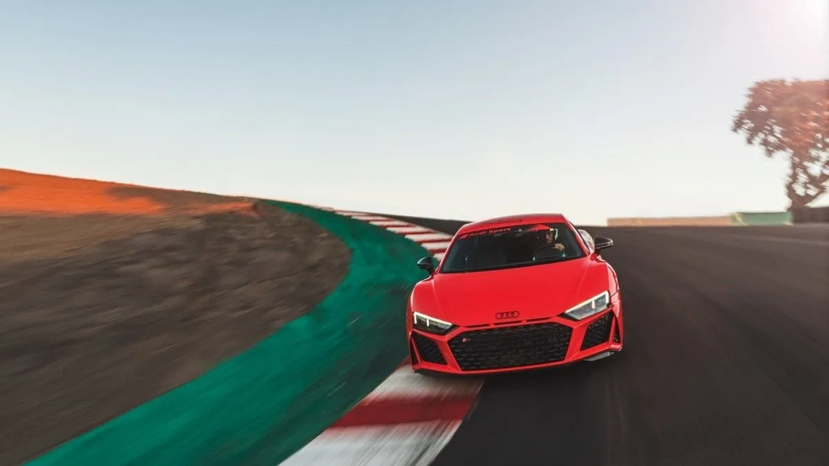 Les fans de Supercar peuvent se réjouir car l’Audi R8 ne disparaît pas après tout. Cependant, ce sera différent