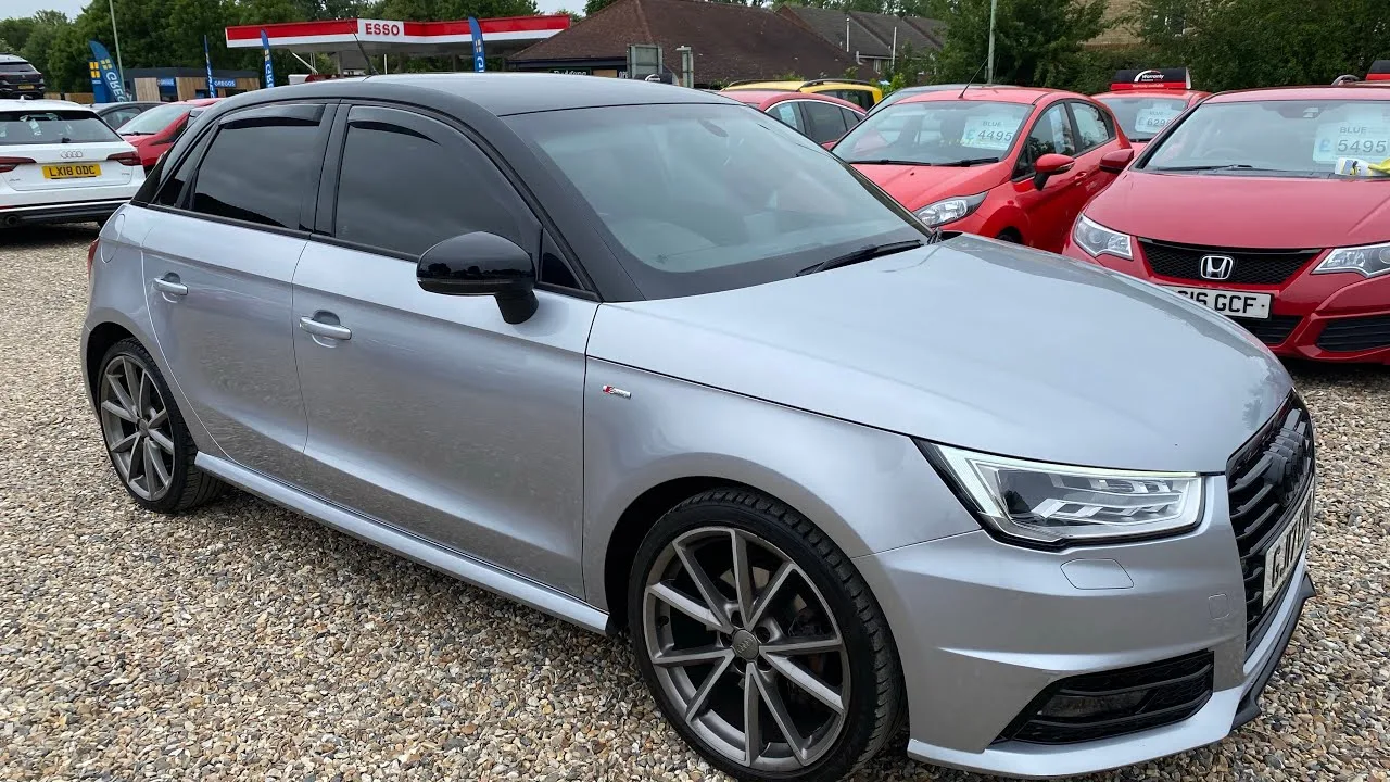 17 17 Audi A1 1.4 TFSI COD BLACK Edition Sportback 5DR PESTOL EURO 6 (s / s) (150 ps)