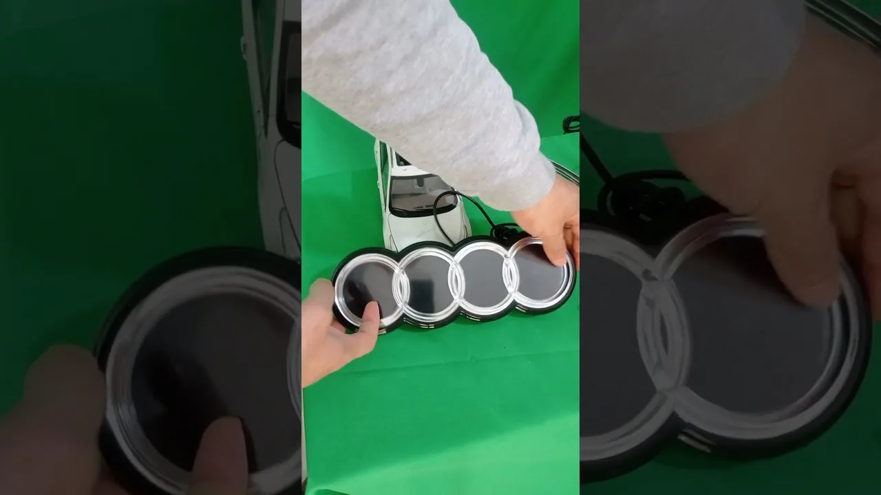 Highest quality crystal dynamic white Audi logo A4 A5 A6 A8 Q1 Q3 Q5 Q7 led front audi symbol light