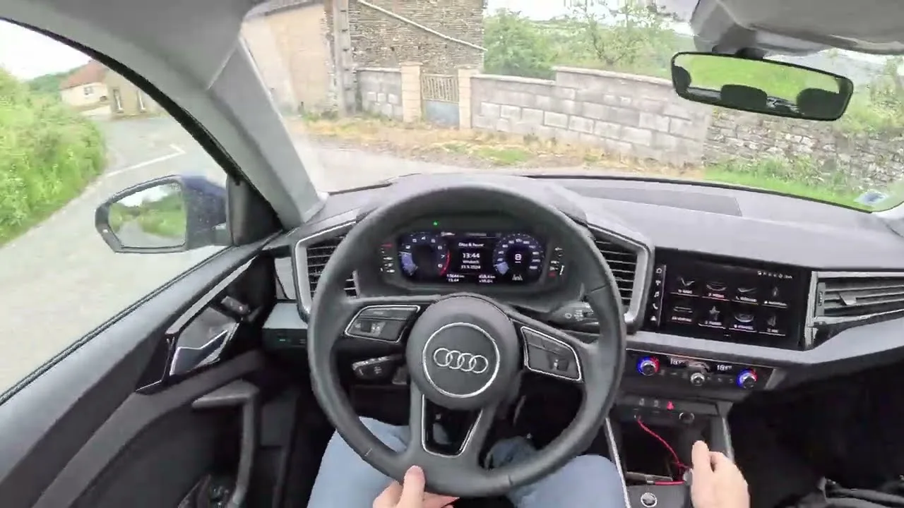 2023 Audi A1 25TFSI (95HP) POV DRIVE embarqué (60FPS)
