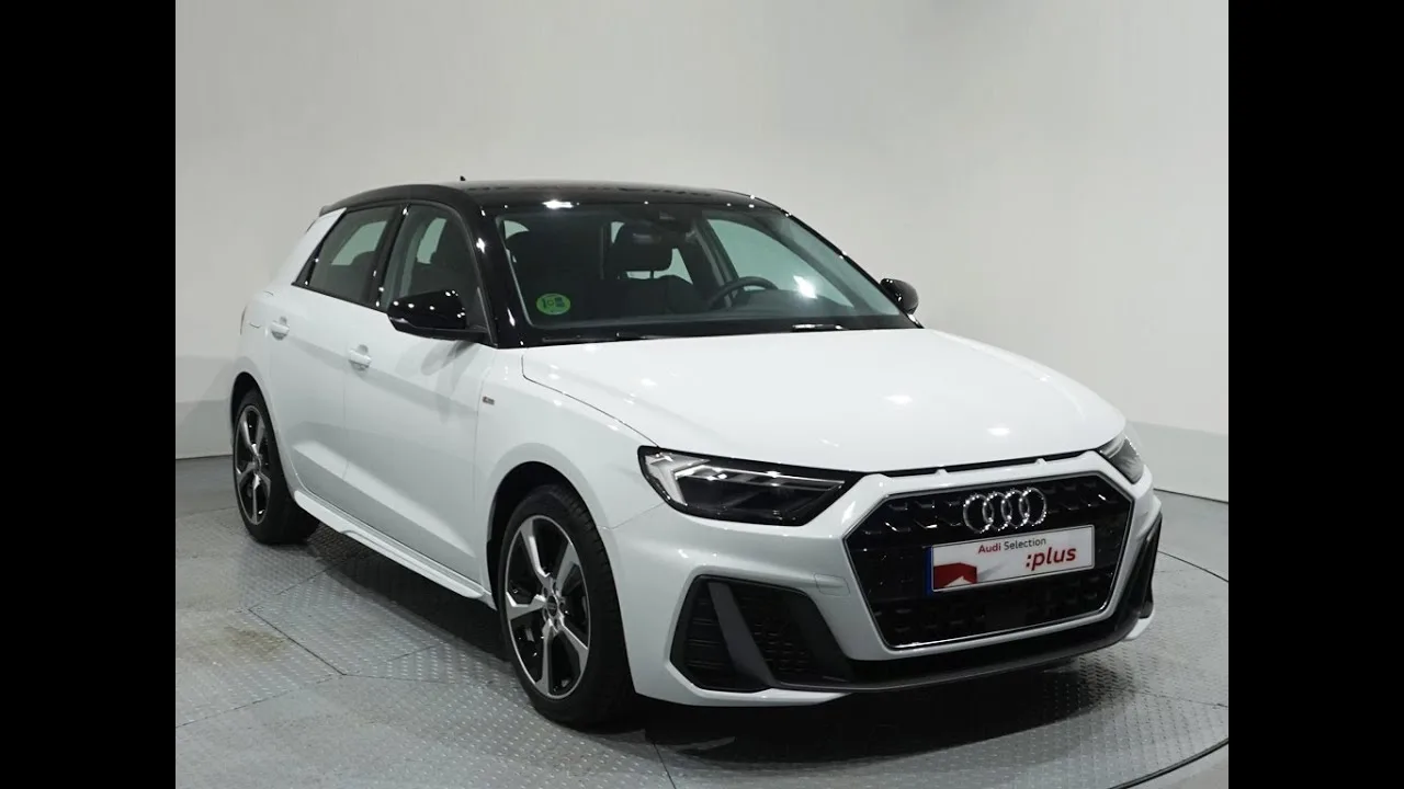 Audi A1 Sportback Adrenalin Edition 30 TFSI 116CV Précio: 24.300€ REF: 2416