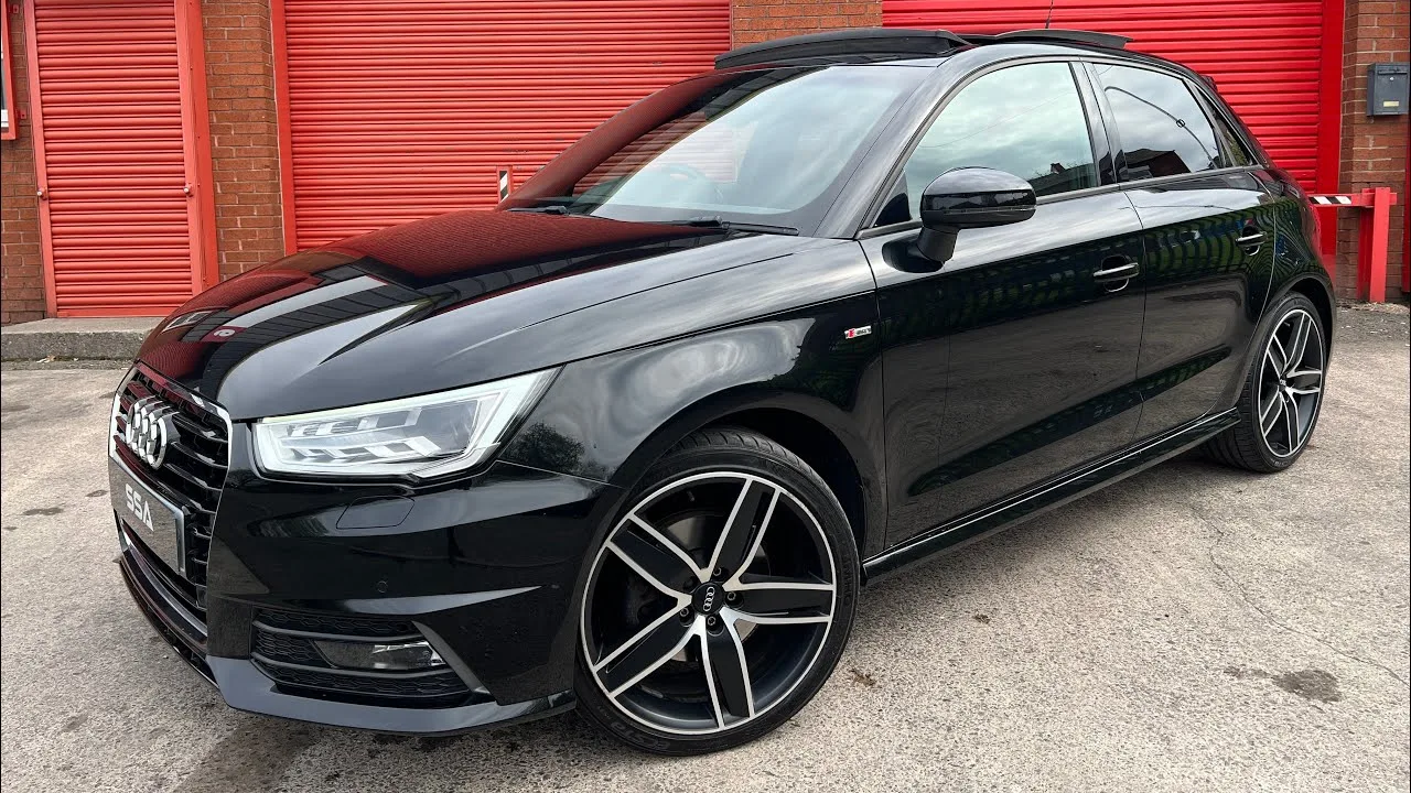 2016 Audi A1 TFSI 1.4 Sportback * Panof + Historique exceptionnel *