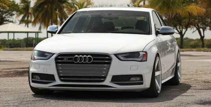 Audi S4 on Vossen VVS-CV3