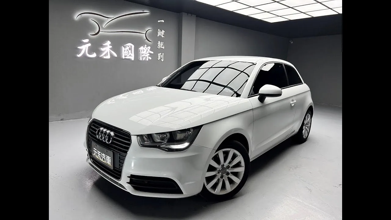 2014 Audi A1 1.4 30 TFSI Liste des prix réels : 278 000 yuans He Automobile voitures d’occasion voitures d’occasion scooters de mobilité berlines et SUV Numéro de contact : 0900-120-688 LIGNE : 437339