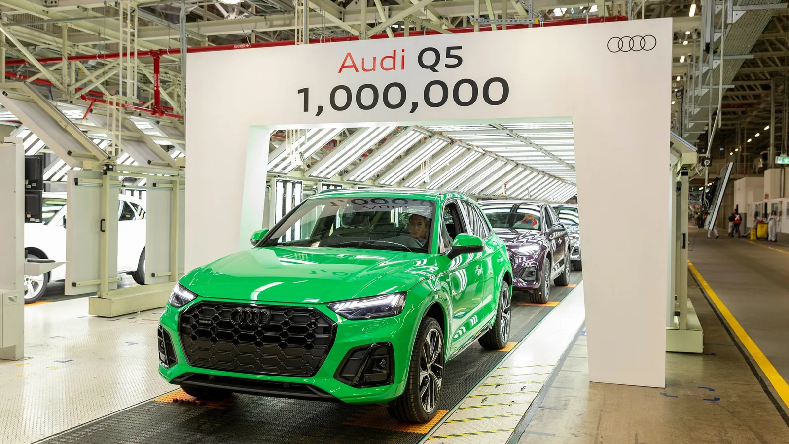 Véhicules 32k rappelés pour la caméra, batterie