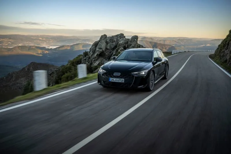 Le nouveau domaine exécutif d’Audi maintient les traits de marque typiques en vie