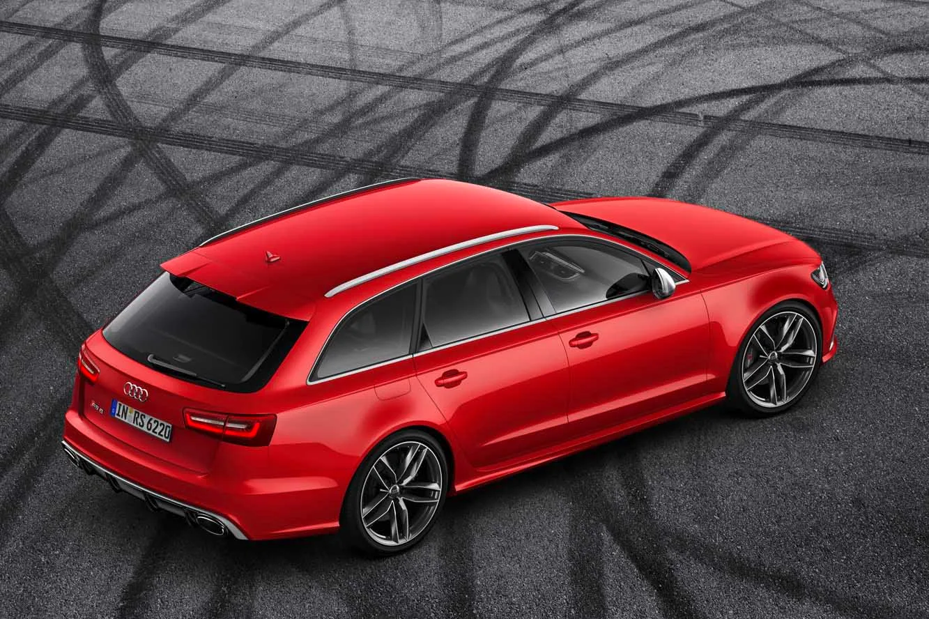 Duel entre l’homme et l’Audi RS6