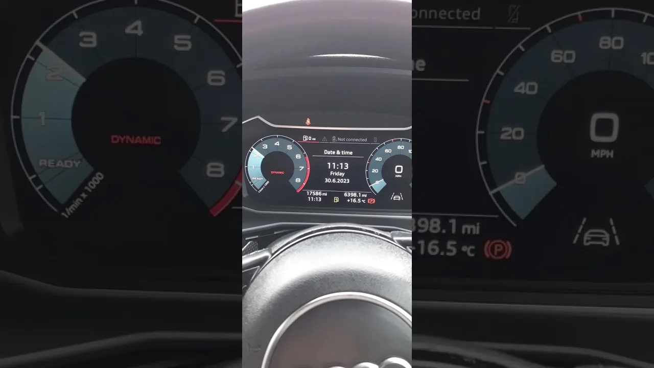 Audi A1 35 TFSi 2023 148bhp 3800 ligne rouge limitée !