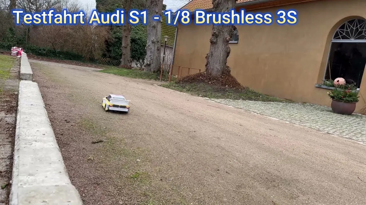 Audi S1 ​​Testfahrt – Voiture RC 1/8 sans balais