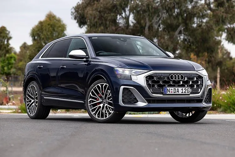 Audi SQ8 TFSI quattro 2024 : essai routier
