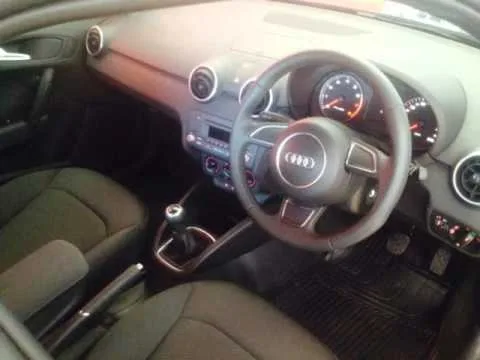 2014 AUDI A1 SB 1.2T FSI ATTRACTION MANUEL Auto à vendre sur Auto Trader Afrique du Sud