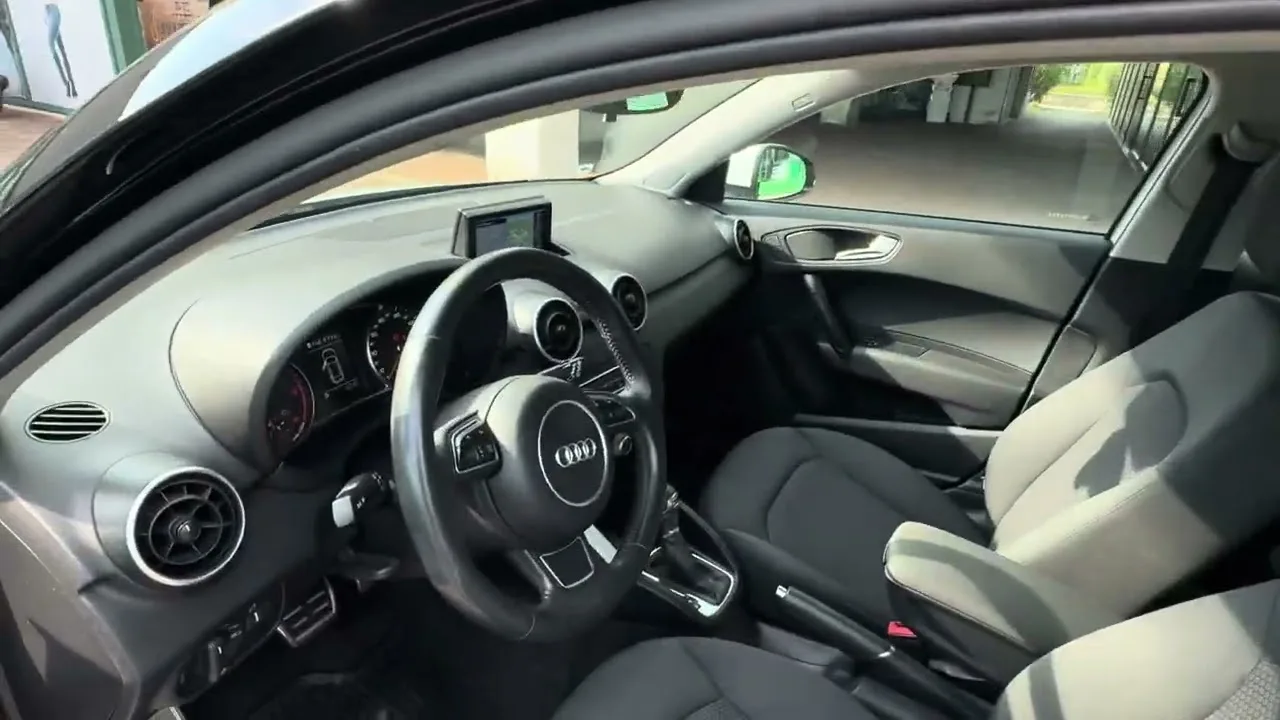 video Audi A1
