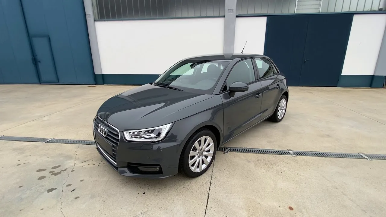 Audi A1 Sportback 1.4 TDI 90 CV Sport Full Option IDÉAL POUR LES NOUVEAUX CONCÉDANTS DE LICENCE !
