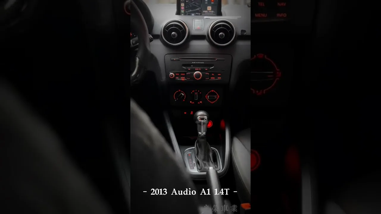 2013AUDI A1 1.4T