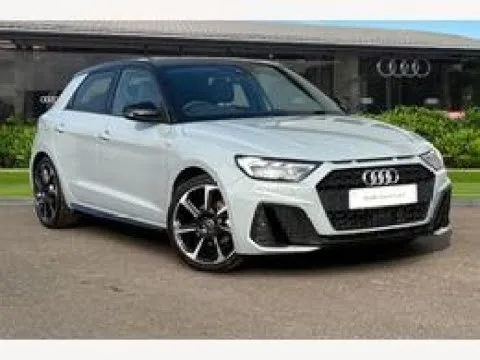 Utilisé approuvé – Audi A1 Sportback Black Edition 30 TFSI 110 PS 6 vitesses 1.0 5dr – Crewe Audi