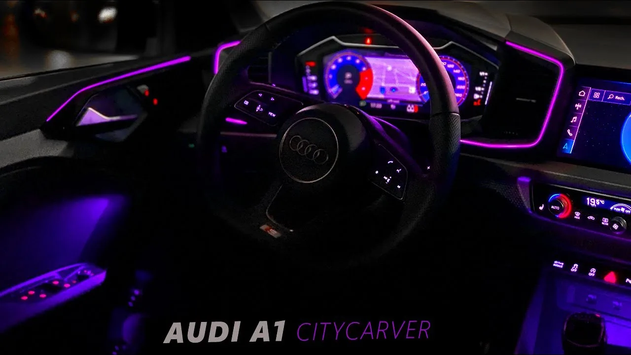Intérieur AUDI A1 : La SEULE Citadine à avoir un éclairage d’ambiance ?? 🌈