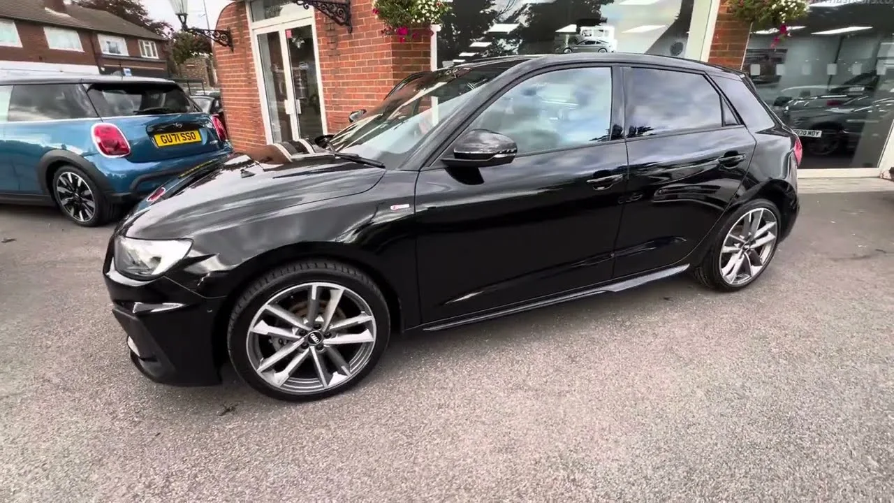 Audi A1 1.5 TFSI 35 projection Sportback 5 Portes Essence S Tronic 150 CH