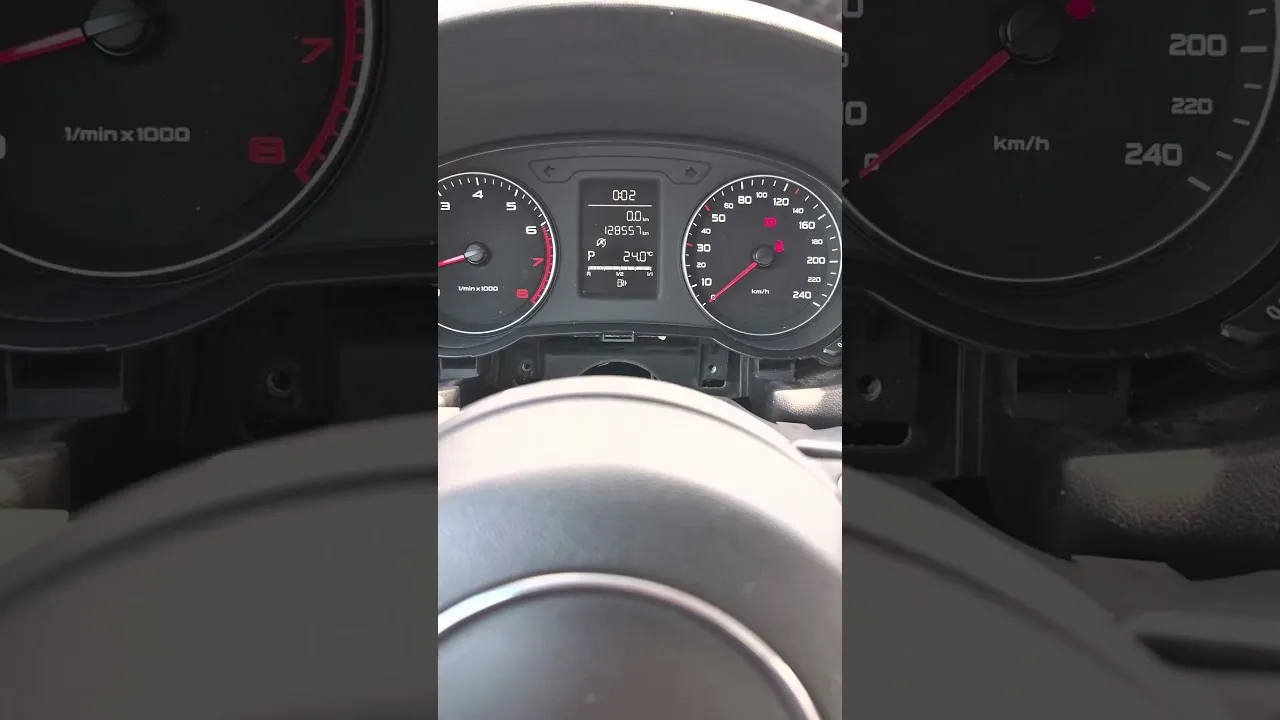 Audi A1 dijital ekran tamiri #audi #a1 #dijital #gösterge #car #bmw #honda #ford #focus #golf #polo