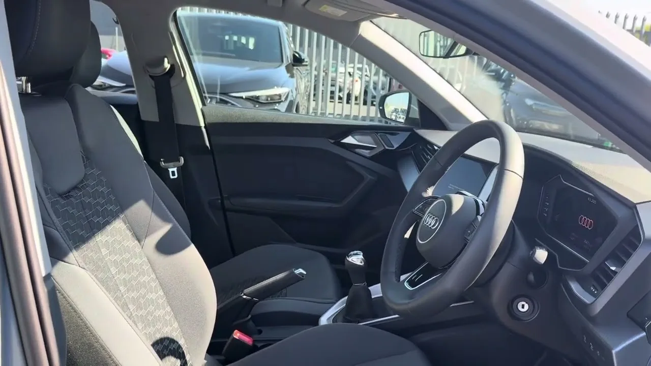 Approuvé Audi A1 Sport Sport Used 30 TFSI 116 PS 6 vitesses | Carlisle Audi | Py74jvz