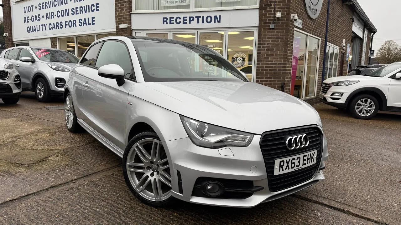 Audi A1 1.4 TFSI CoD Black Edition S Tronic Euro 5 (s/s) 3dr