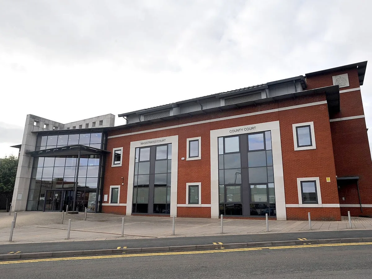Un adolescent automobiliste de Telford qui conduisait une Audi après avoir consommé du cannabis est interdit de circulation