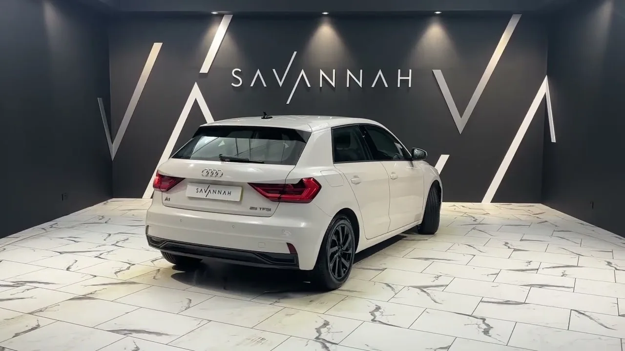 Audi A1 1.0 TFSI 25 Sport Sportback 5DR Manuel d’essence Euro 6 (s / s) (95 ps)