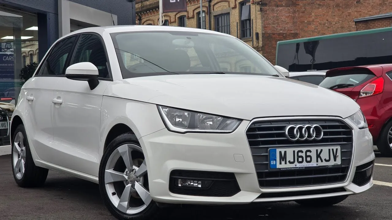 MJ66KJV#AUDI A1