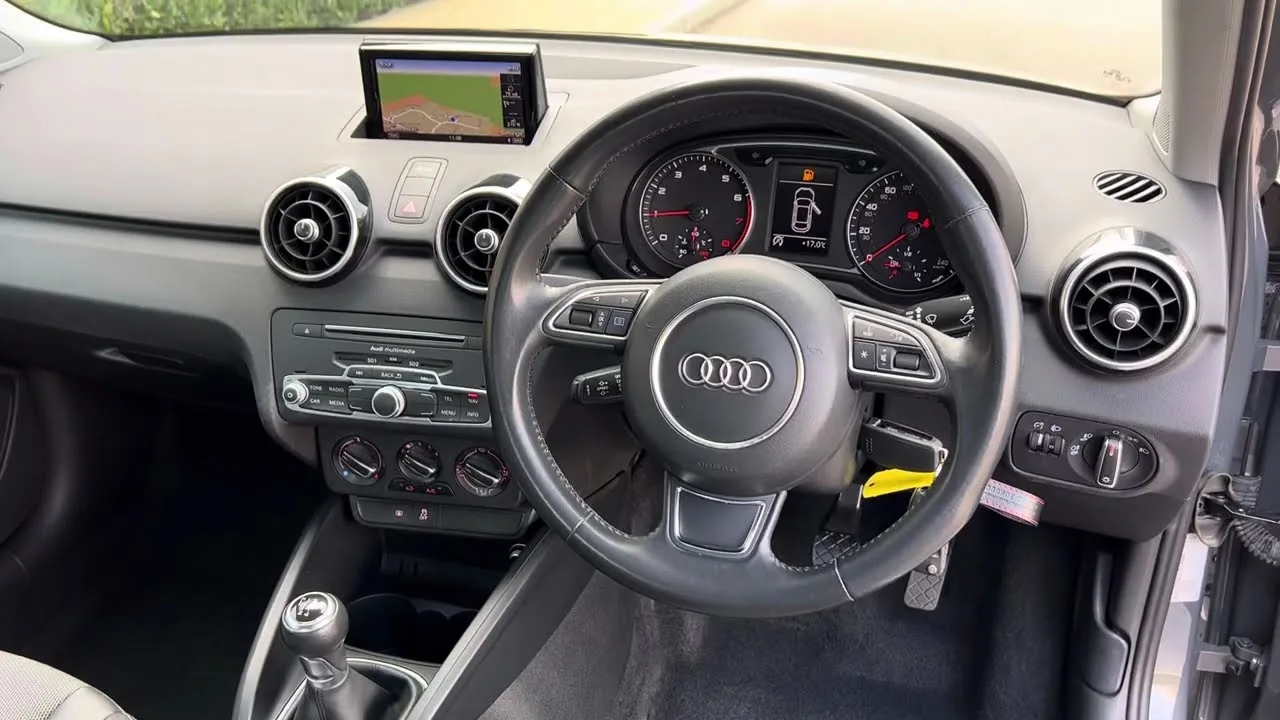 Audi A1 1.0 TFSI Sport Euro 6 – Sat Nav – Parking Sensors – Stunning Nardo Grey – Black Edition