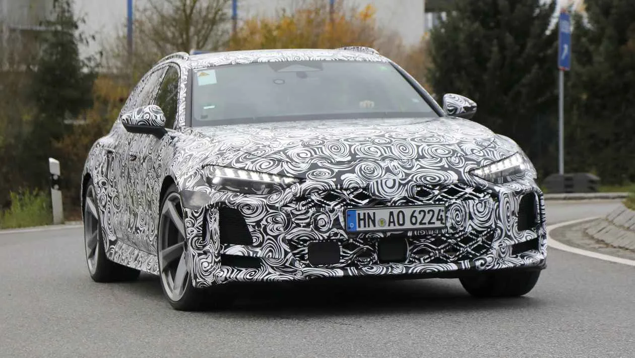 Test d’espionnage AUDI RS5 Avant et salon: 500 ch de V6 Hybrid Power attendu