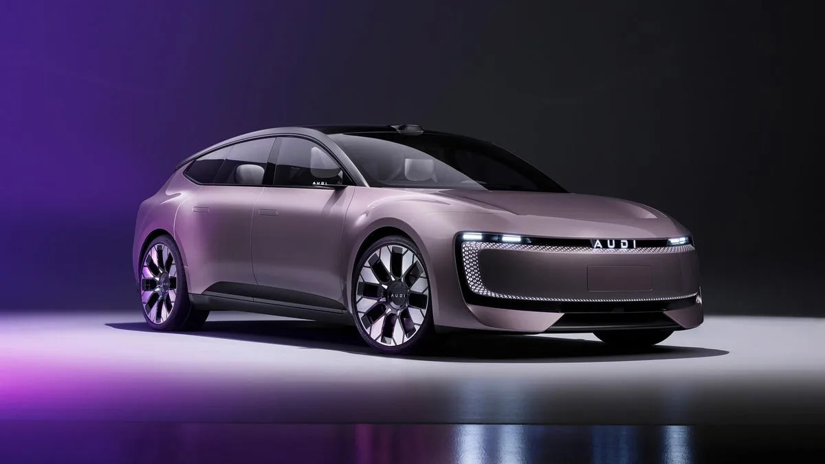 Audi a une nouvelle marque en Chine appelée AUDI qui n’a pas les quatre anneaux d’Audi parce que c’est AUDI et non Audi