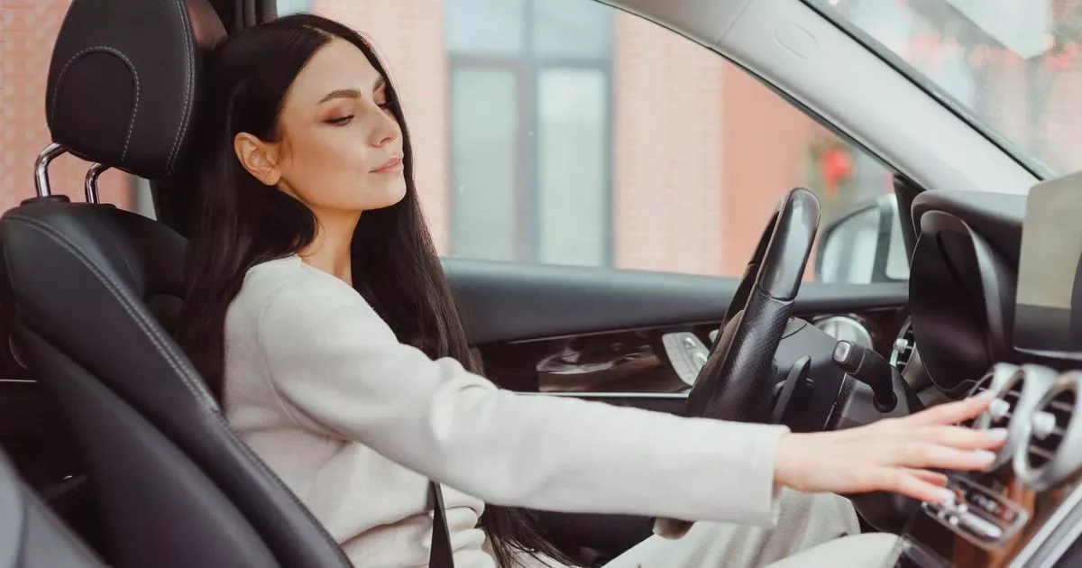Les pilotes Audi ont laissé étonné lorsqu’ils réalisent ce que fait le bouton de verrouillage du tableau de bord