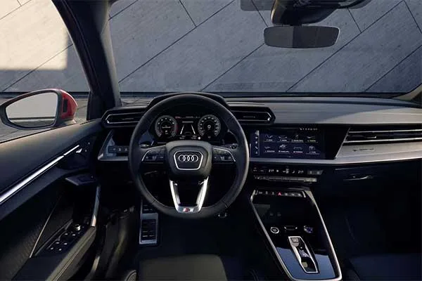 Audi reconnaît que les intérieurs des nouveaux véhicules sont de moindre qualité