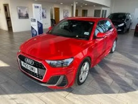 2021 21 Audi A1 1.0 TFSI 25 S LIGNE SPORTBACK EURO 6 (S / S) 5DR Review. À vendre chez Thame Cars
