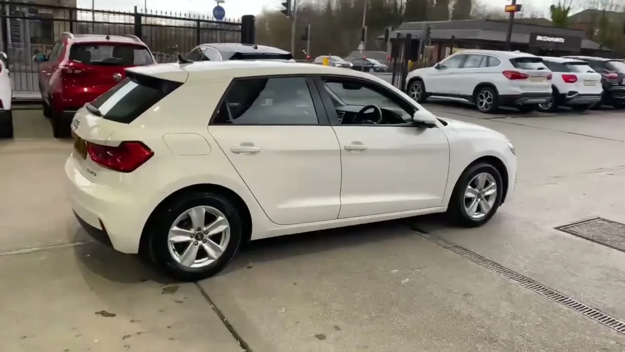 Audi A1 1.0 TFSI 30 Technik Sportback S Tronic Euro 6 (s / s) 5dr