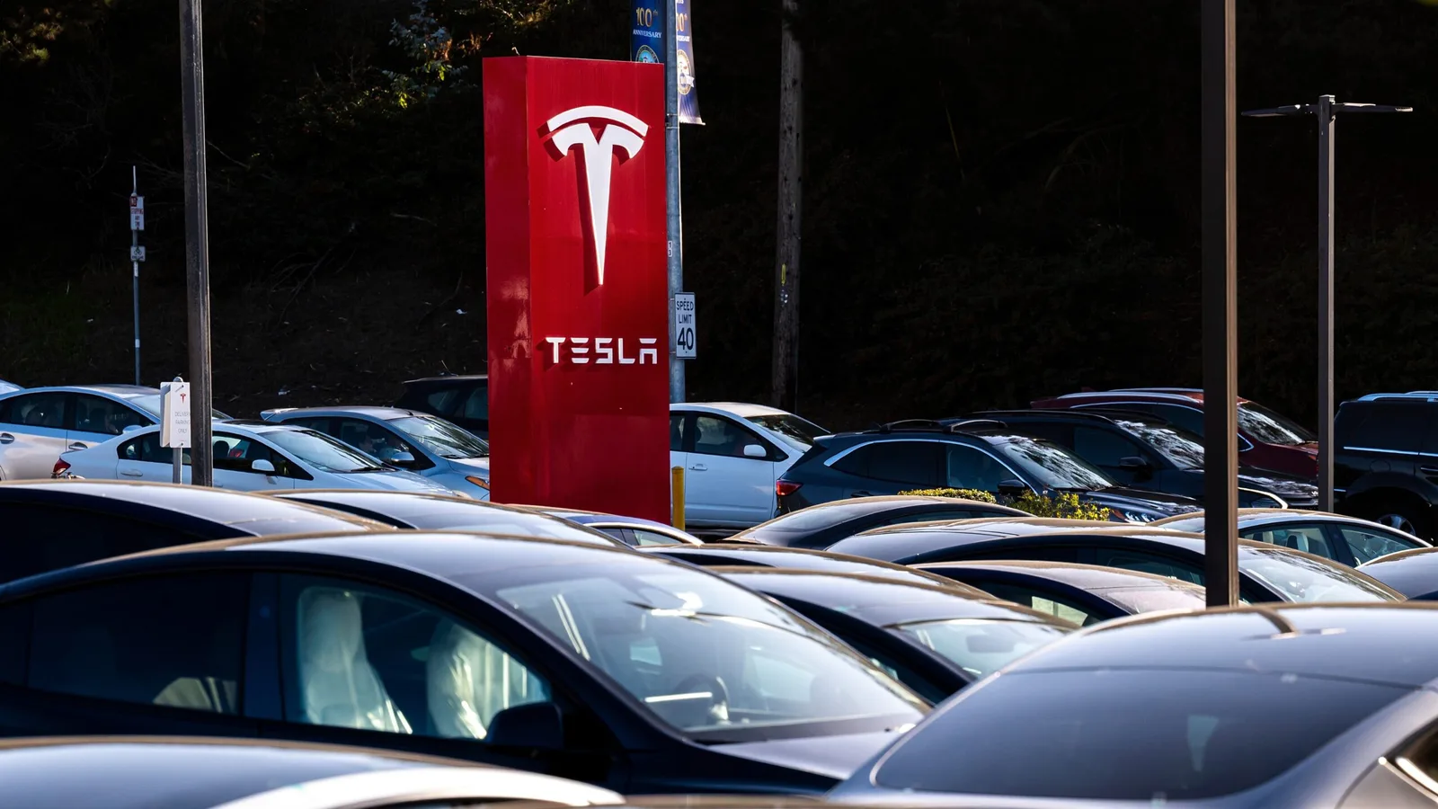 Tesla bat Audi pour la première fois en termes de ventes mondiales – Automotive News