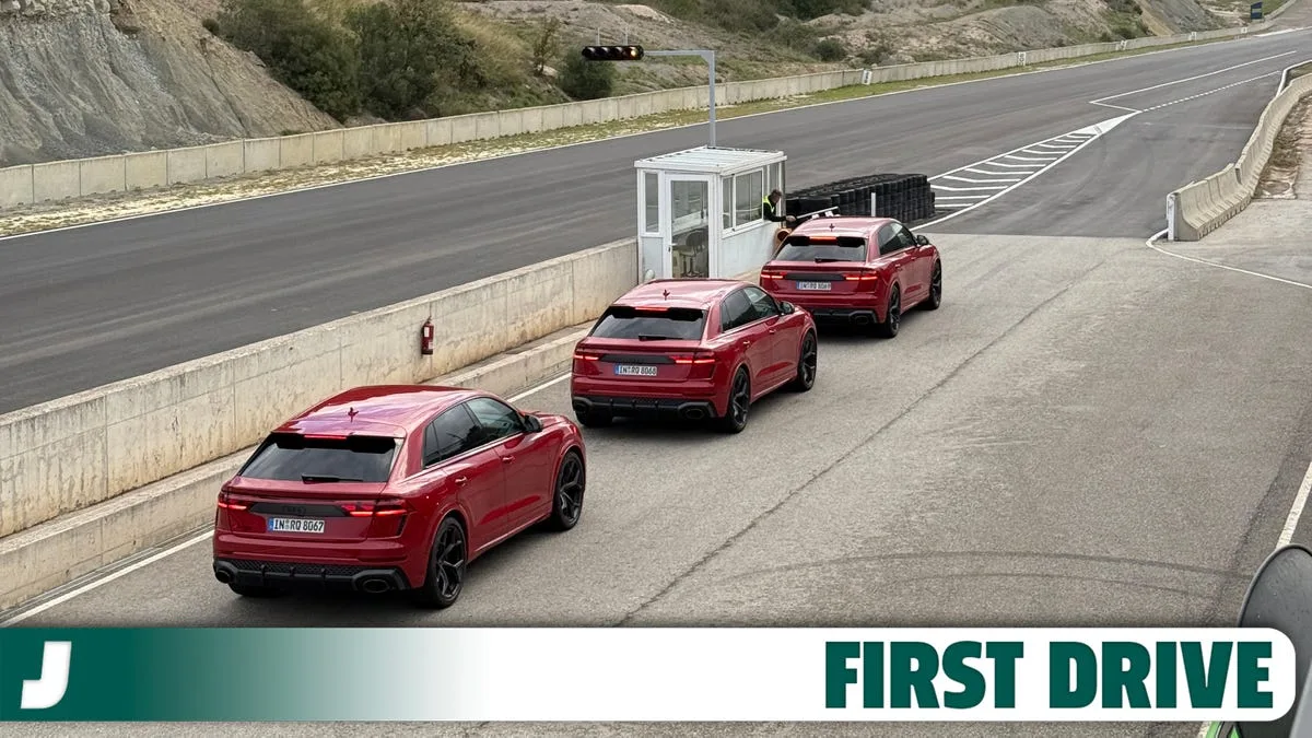 L’Audi RS Q8 Performance 2025 est un SUV que vous devriez emmener sur la piste