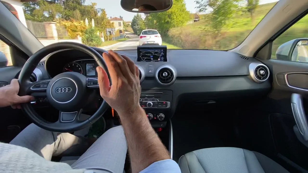 Essai routier Audi A1 Sportback 1.0 Tfsi 82 ​​CV Sport idéal pour les nouveaux conducteurs !