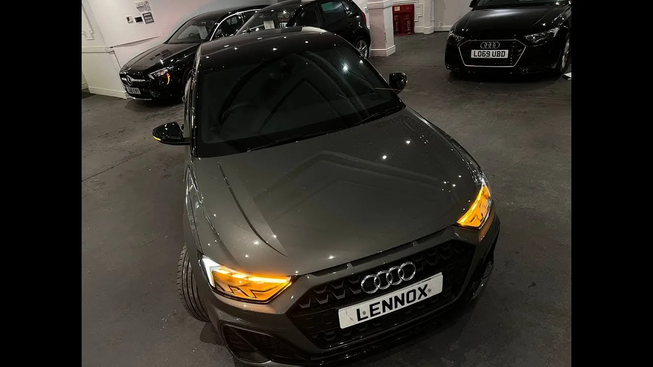 AUDI A1 2021 Gris
