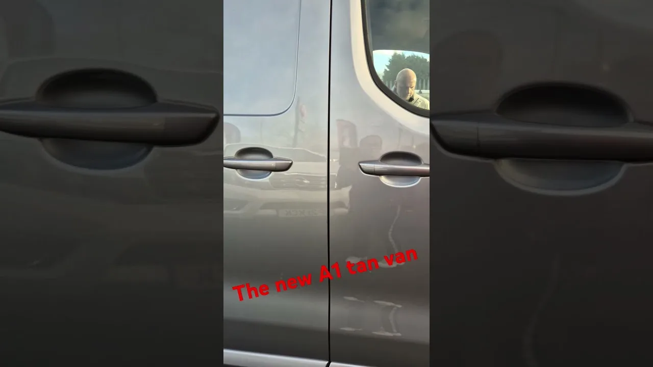 First vid of new A1 tan van..  picking it up . #fun #vauxhall  #vivaro #van #A1tan #tanning  #new