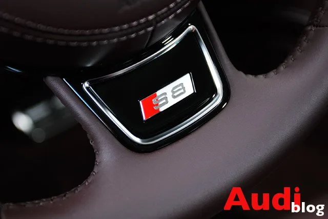 Audi S8 dans Turbo sur M6