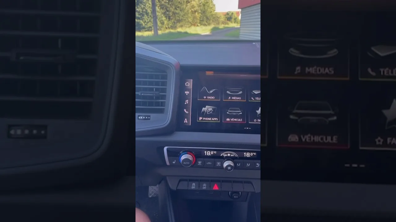 Présentation du multimédia de l’Audi A1 🇩🇪 #audi #audia1 #a1 #voiture #shorts