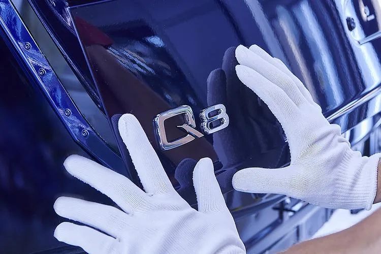 AUDI SCRAPS CONSTANT STRATÉGIE DE NAMING
